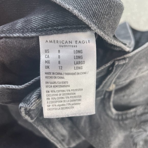 American Eagle Distressed High Rise Mom Jean - Picture 3 of 4
